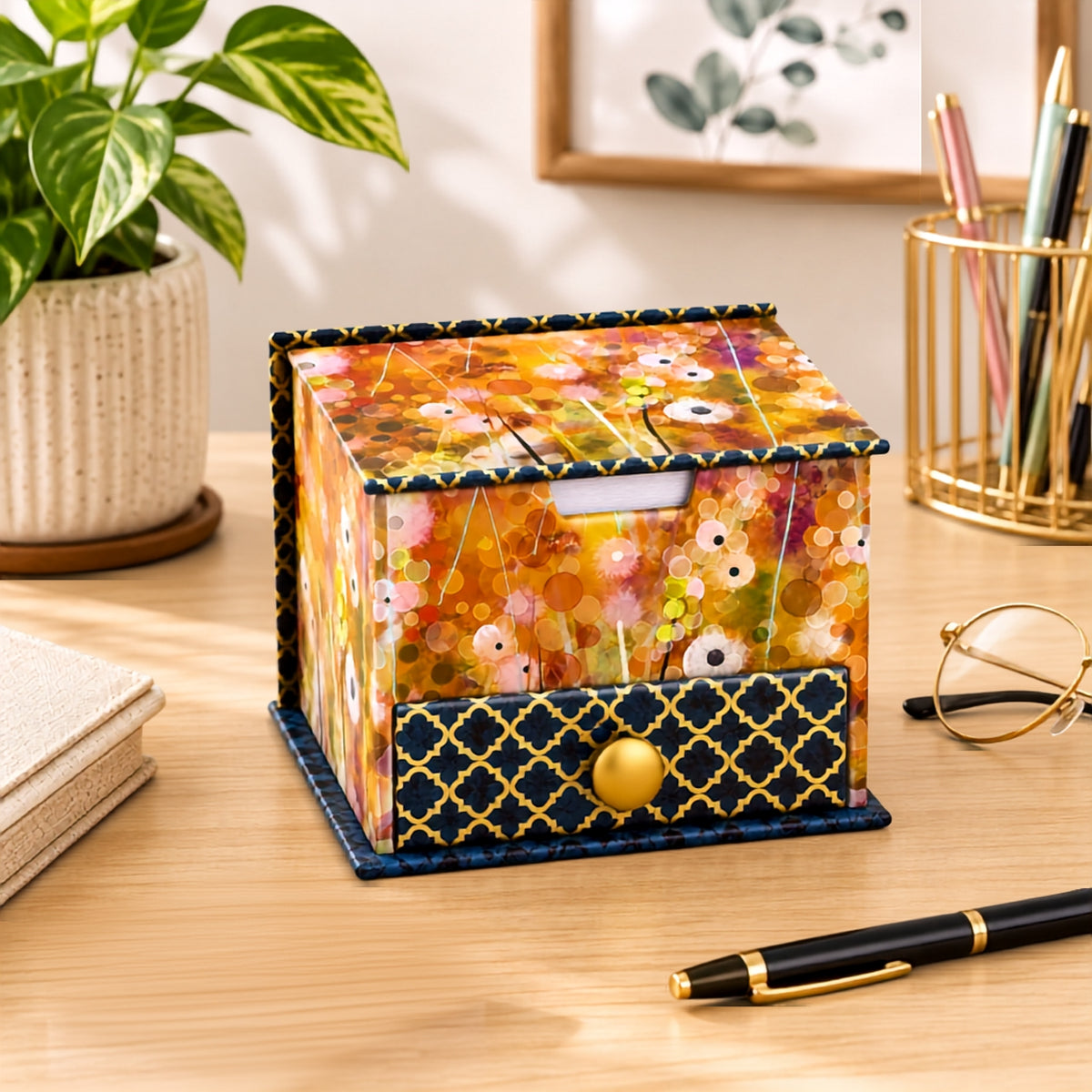 Memo Cube  Pom Poms Theme | Decorative Floral Desk Organiser