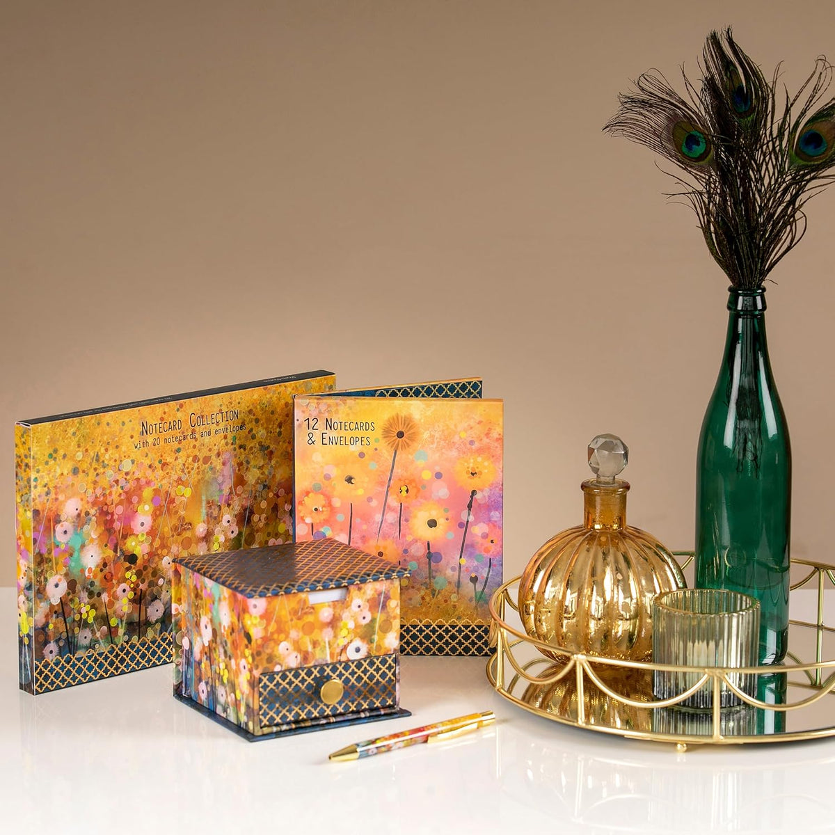 Pom Poms Greetingcard Wallet | 12 Premium Blank Greetingcards, 4 Vibrant Designs & Envelopes